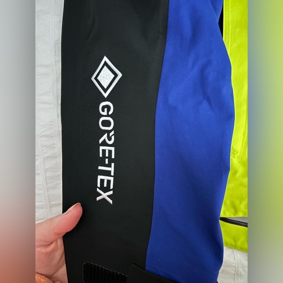 NWT Nike ACG gore-tex jacket - Picture 4 of 16